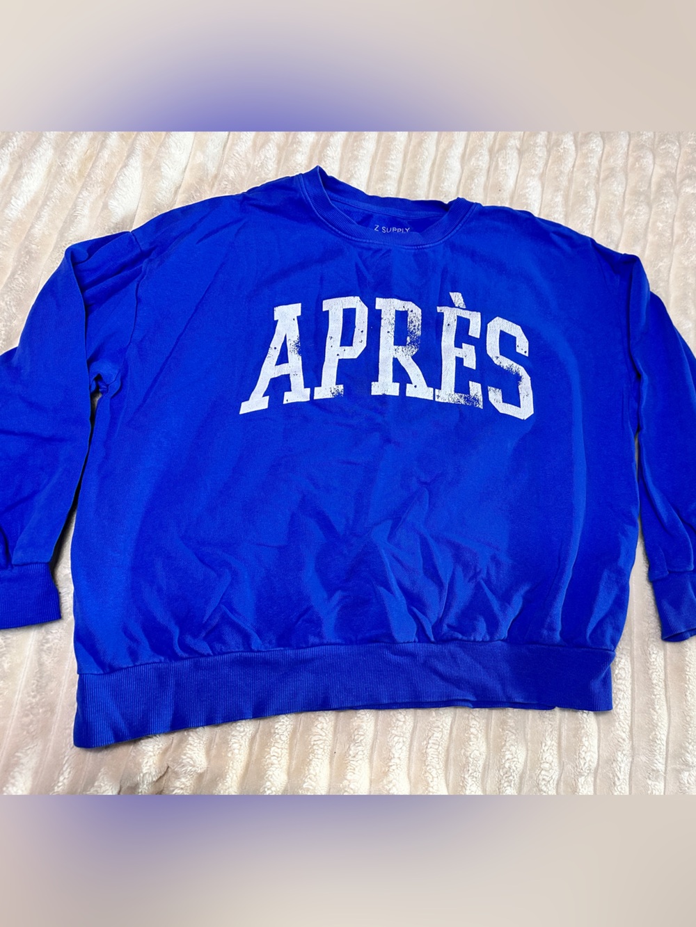 Royal Blue Z supply APRES sweatshirt.